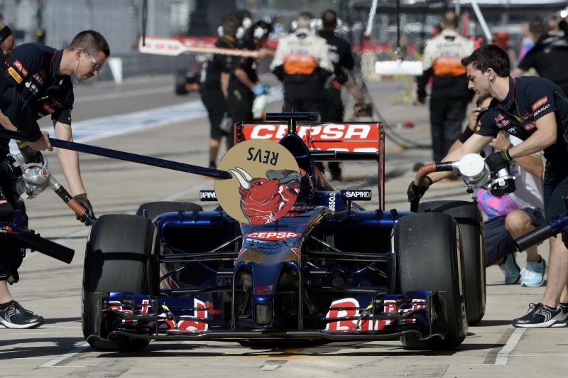 04_Toro Rosso - Verstappen_01_resize_resize